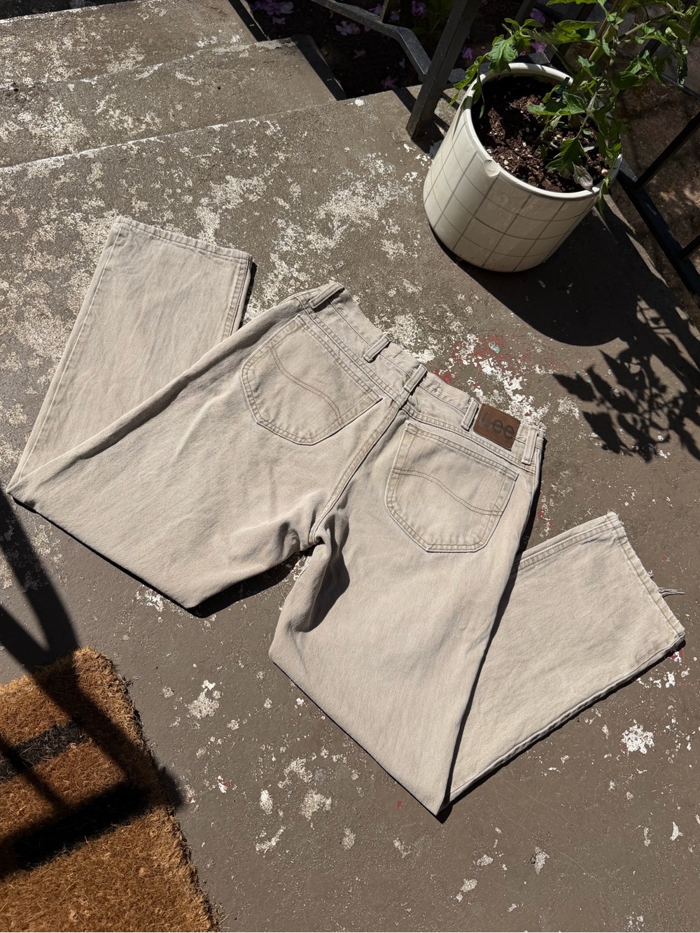 Vintage Lee Tan Jeans - Waist 32’